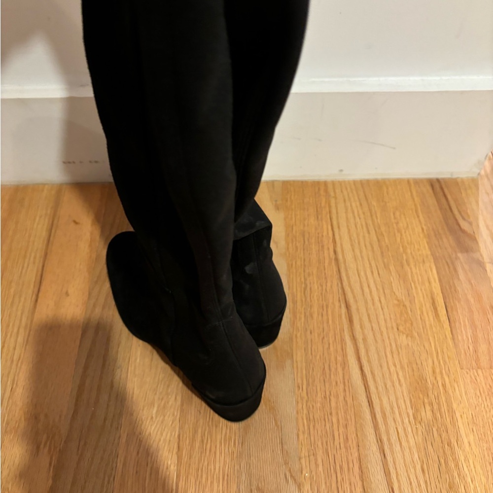 Nwot Stuart Weiztman Boot - image 6